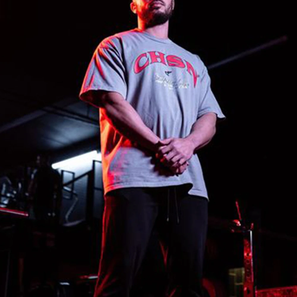 Футболка мужская свободного кроя удобная спортивная рубашка топ с коротким