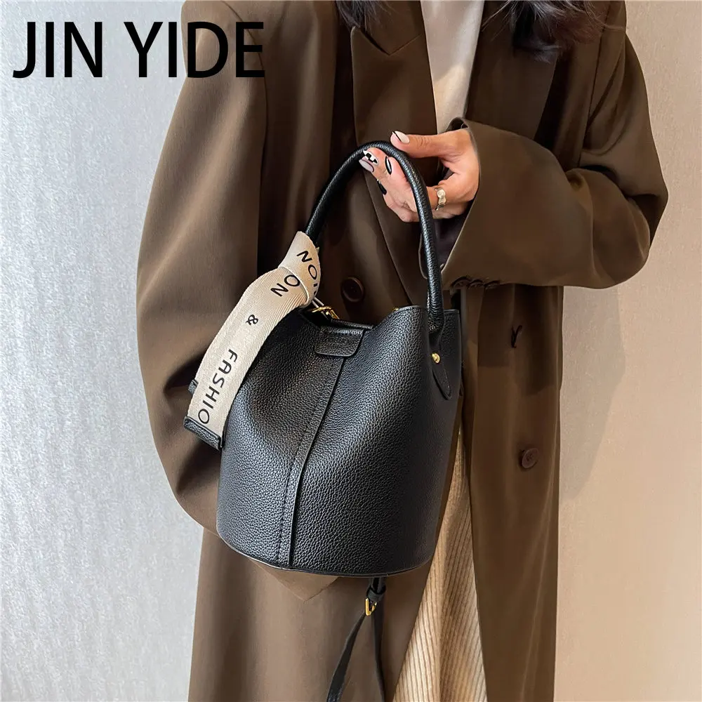 Luxury Designer Bucket Small Tote Handbags for Women Winter 2023 Trend Fashion Ribbon Top Handle Ladies Shoulder Crossbody Bags