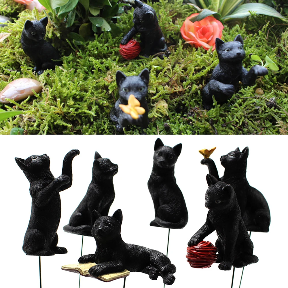 

Luminous Eyes Black Cat Suit Ornaments Plug in Cat Stake Statue Figurine Black Cat Miniature Resin Simulation Animal Sculpture