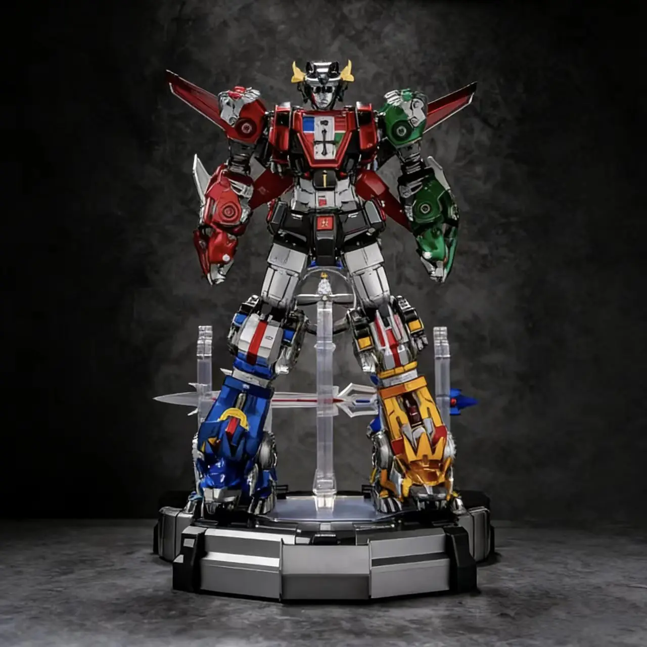 Фото В наличии: Фигурка BEASTKING REBORN-01 REBORN01 Volkswagen King, коллекционная, высококачественная, подарок на день рождения, игрушка №4