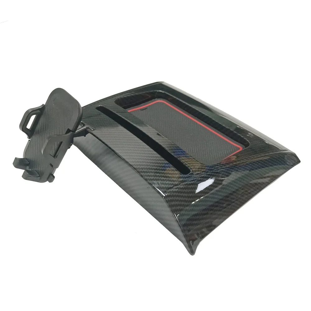 Органайзер на приборной панели центральной консоли автомобиля с держателем для