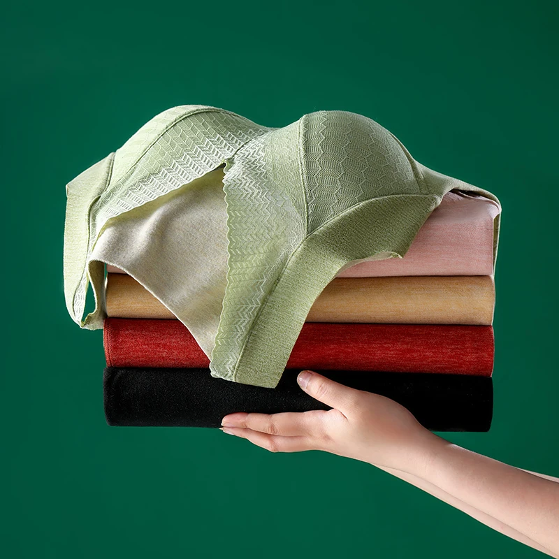 Thermal Women Underwear Plus Silk &Sheep Wool Velvet Seamless Lace Vest Woman Clothes With Chest Pad Cup For Autumn And Winter