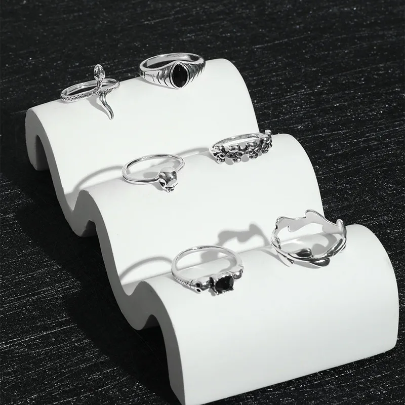 Женская винтажная бижутерия серебряный цвет |