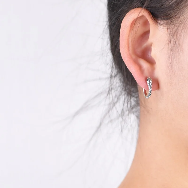 Серьги-кольца в виде змеи для женщин и девушек