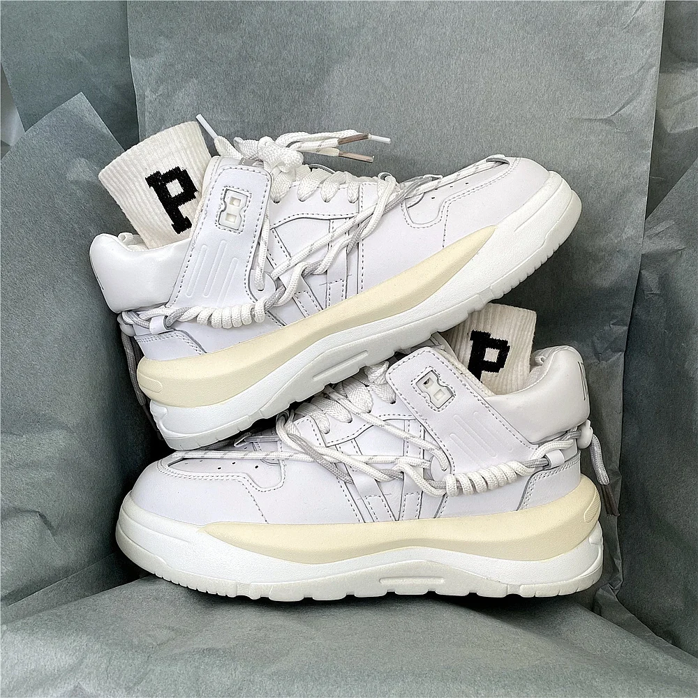 

Women Men Chunky Sneakers 2023 Breathable Running Shoes Outdoor Sport Fashion Comfortable Casual Couples Gym Mens Shoes