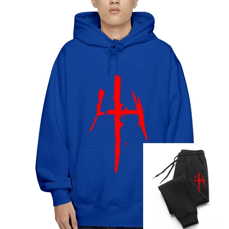 

CLAYMORE Teresa Splatter Pullover