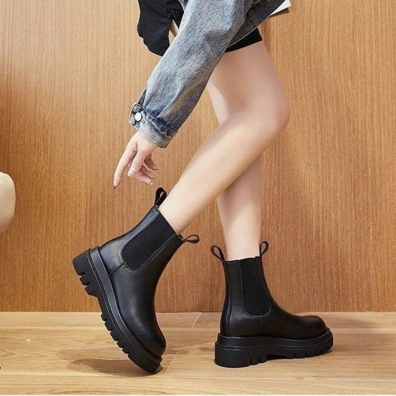 

Autumn and Winter Martin Boots Women's Mid-tube Thick-soled Chelsea All-match Thin Summer Boots British Style