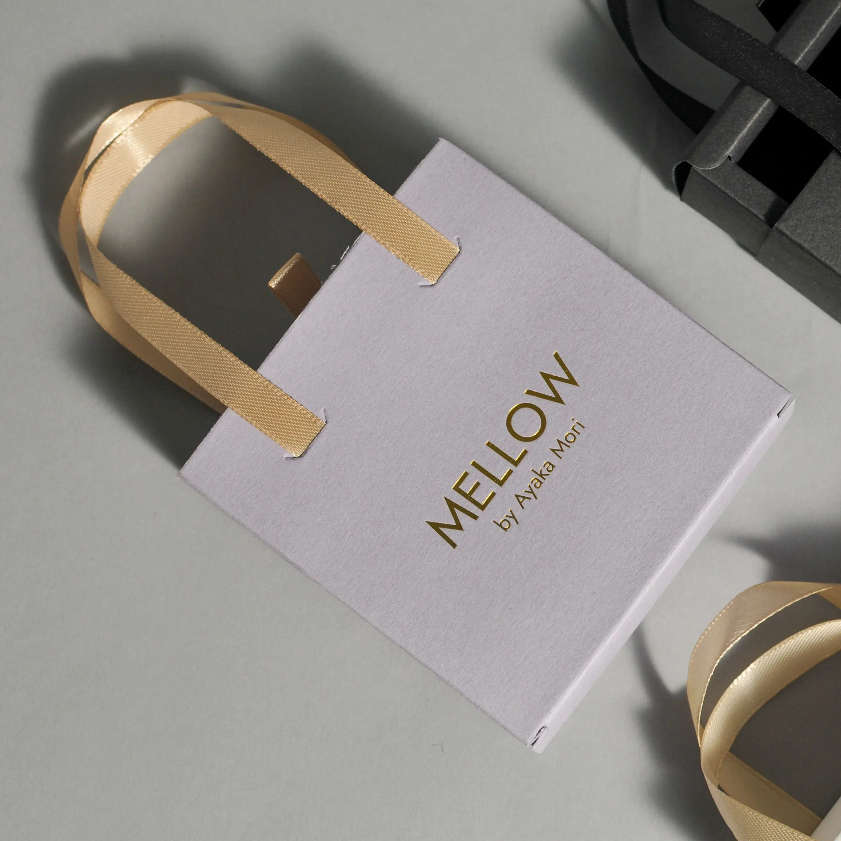 

50 шт. толстый ящик из крафт-бумаги, коробка для упаковки ювелирных изделий, поздравительная открытка, ожерелье, браслет, Подарочный чехол, коробки, картонный дизайн