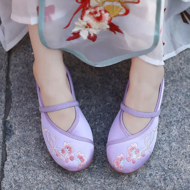 Винтажные холщовые туфли с вышивкой на плоской подошве для народных танцев