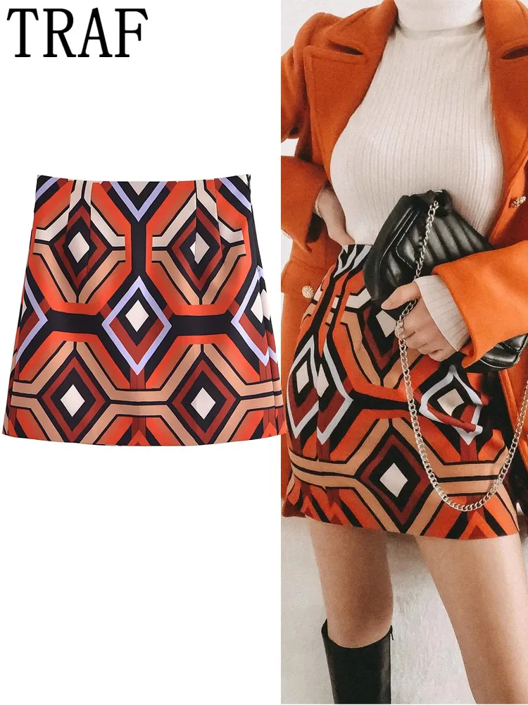 

TRAF Zar Women Skirt Geometric Print Mini Skirts Woman Fashion 2022 High Waist Short Skirts Y2k Streetwear Elegant Vintage Skirt