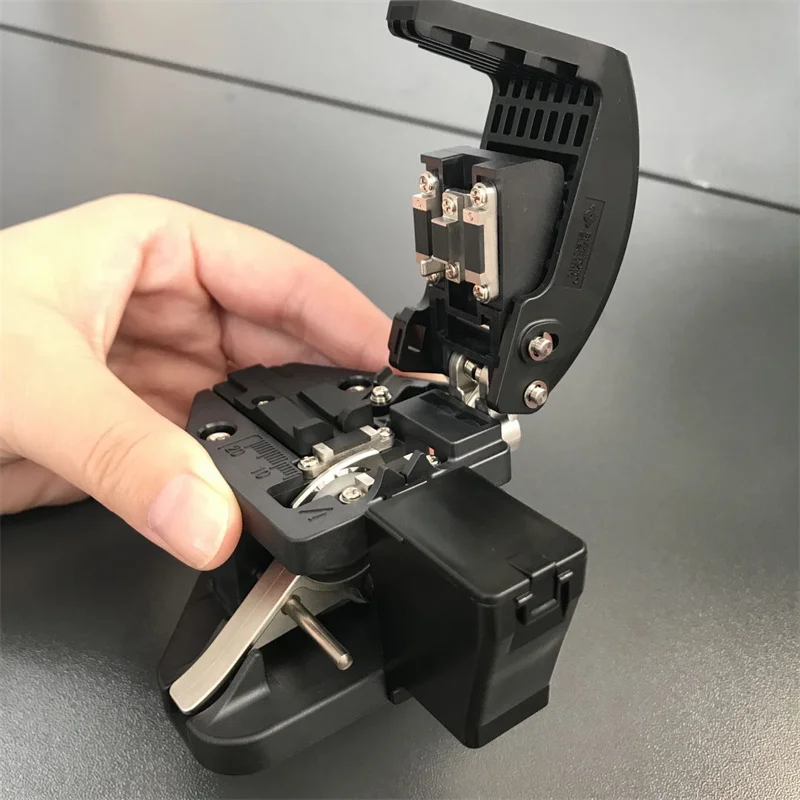 Original Sumitomo FC-5S Optical Fiber Cleaver Made in Japan FC5S Fiber Optical Cutting Tool Optical Fiber Cable Cutter