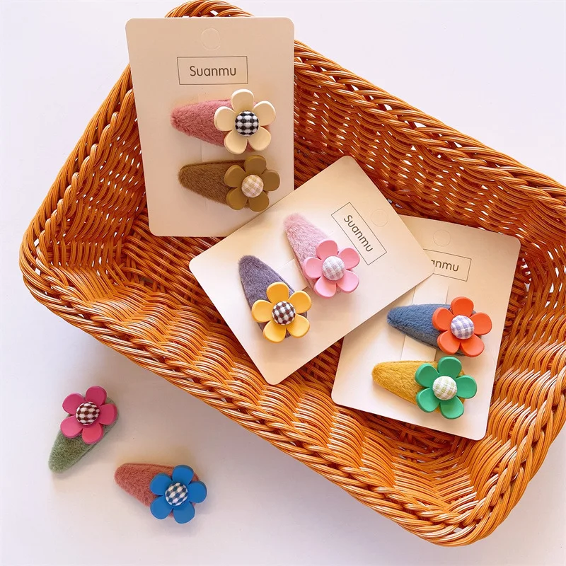 

Новые корейские детские заколки-невидимки на раннюю осень Плюшевый цветок из смолы Симпатичные детские заколки для волос для девочек аксес...