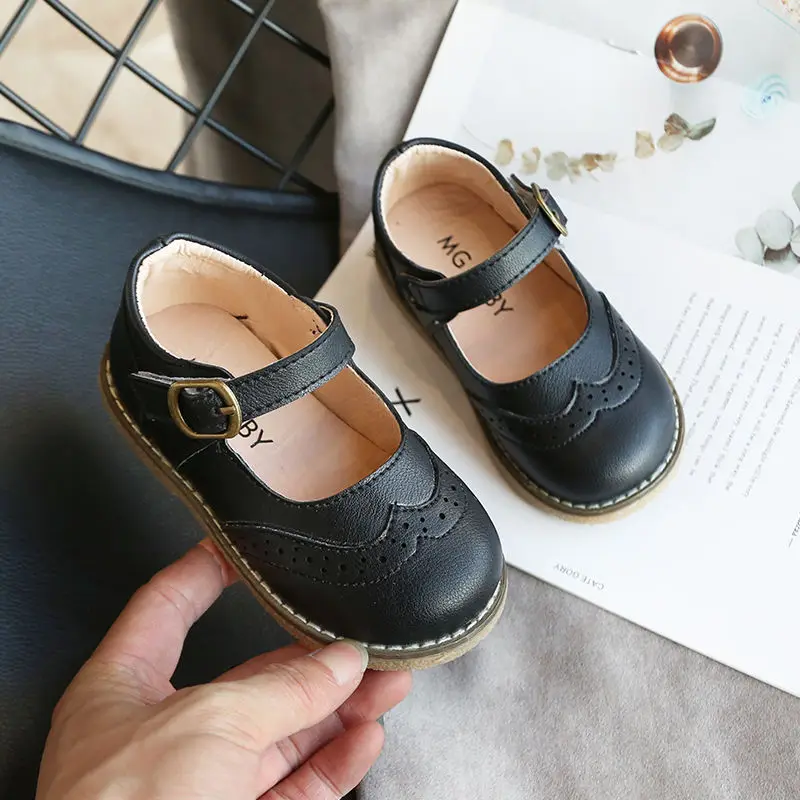 

Size 21-30 Casual Zapatos Autumn Winter Kids Shoes White Vintage Brogue Leather Shoes For Grils Children Flats Black Mary Janes