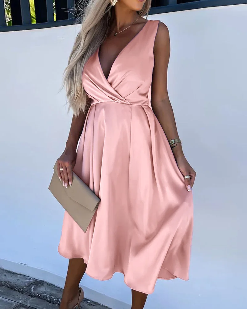 

Женское атласное платье на молнии, однотонное Привлекательное платье с открытой спиной, V-образным вырезом и складками, без рукавов, с высокой талией, лето-осень