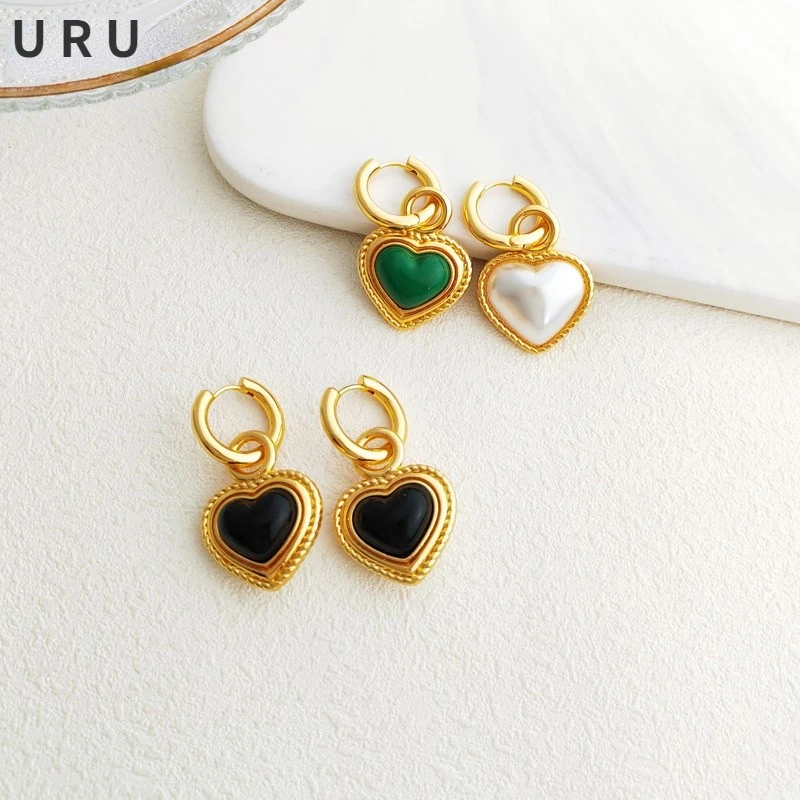 

Modern Jewelry Heart Earrings Popular Design Hot Selling Green Black Resin Drop Earrings For Women Accessories