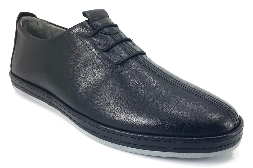 

2022 Trend new season Model leather shoes with personalized and casual black toas leather shoes