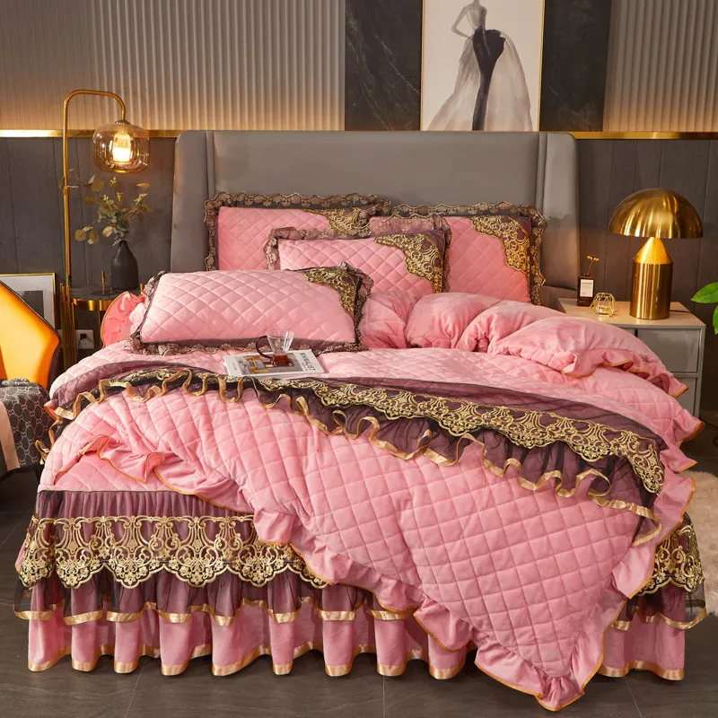 

Комплект постельного белья из плотного бархата в стиле ретро, 240x220, стеганый пододеяльник королевского размера с кружевными рюшами, Комплект постельного белья из 4 предметов, мягкий теплый