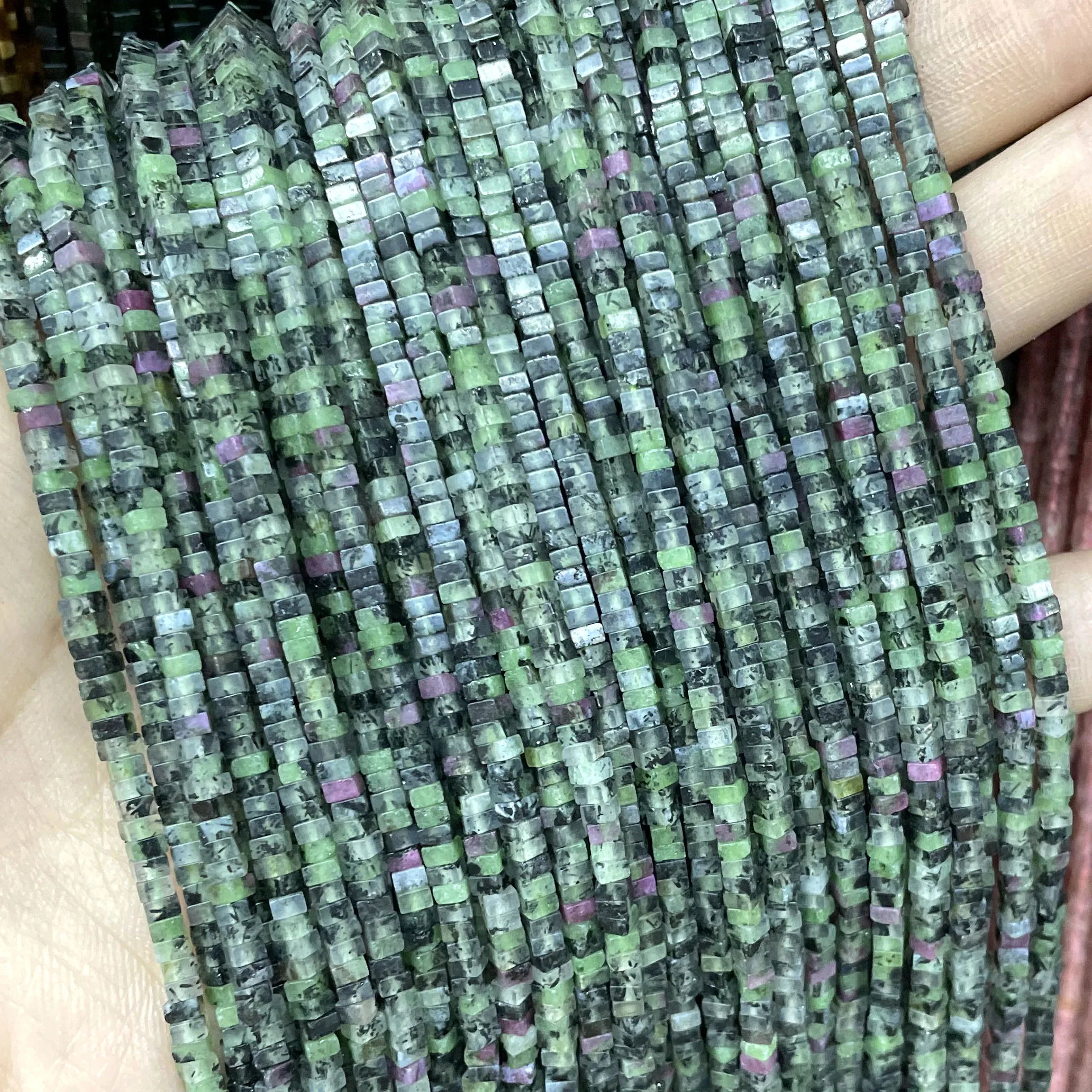 1x2 мм натуральный квадратный тигровый глаз клубника кварц камень разделитель