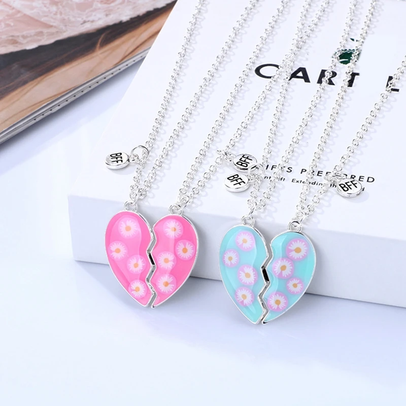 

2pcs/set Love Heart Shaped Pendant Necklace BFF Jewelry Friendship Student Gift Banquet Party Necklace