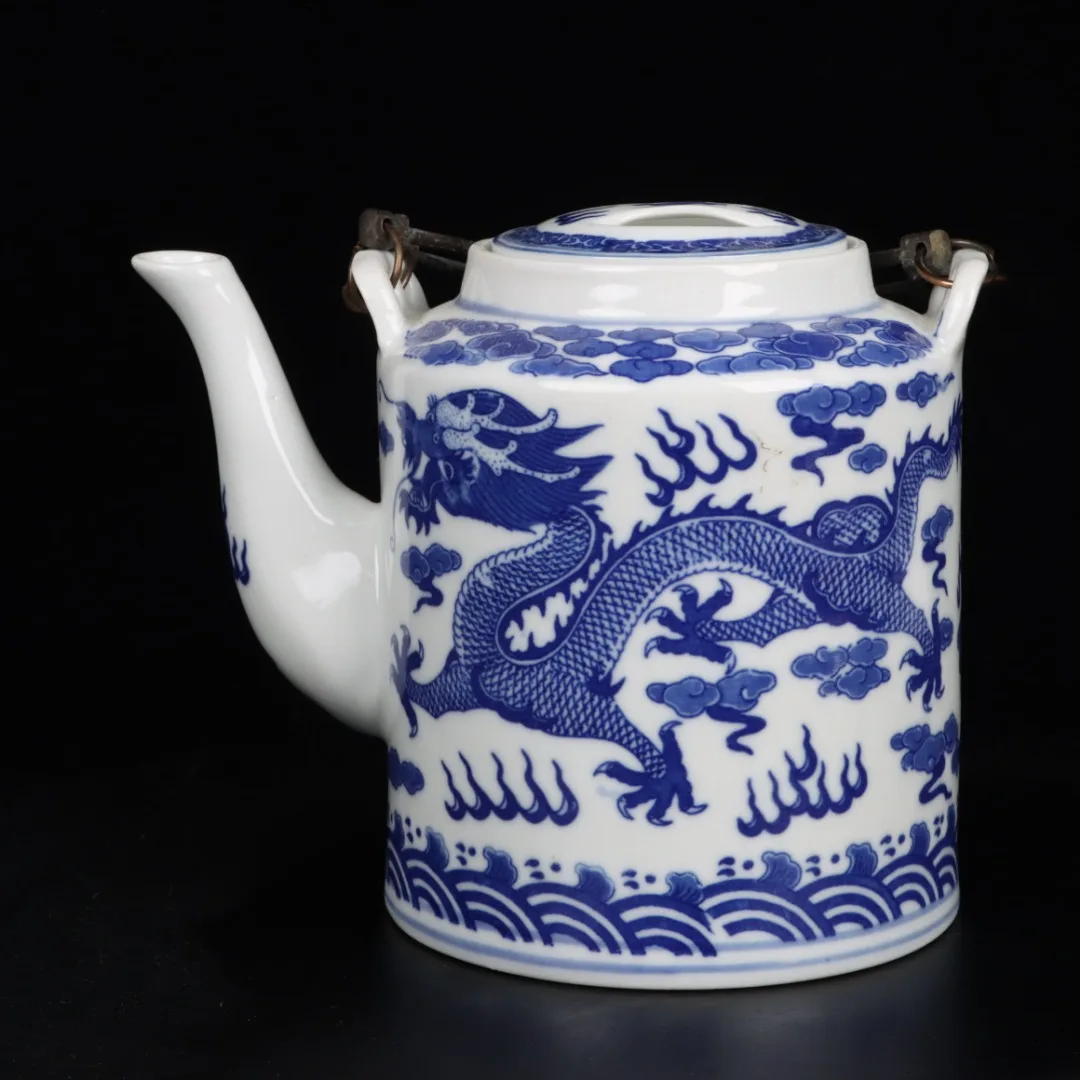 

Antique Porcelain Ornaments with Blue and White Shou Character Pattern and Beam Carrying Pot Pattern