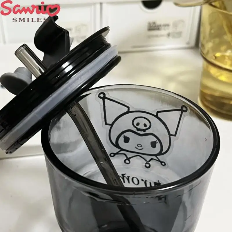 

Женская стеклянная соломенная чашка, милый стиль Kuromi Cinnamoroll, мультяшный кофе, милый подарок для девушки