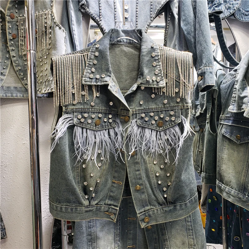 

Spring Vintage Washed Blue Short Denim Vest Women Bead Diamond Chain Tassel Feather Decoration Female Jean Waistcoat Veste Femme