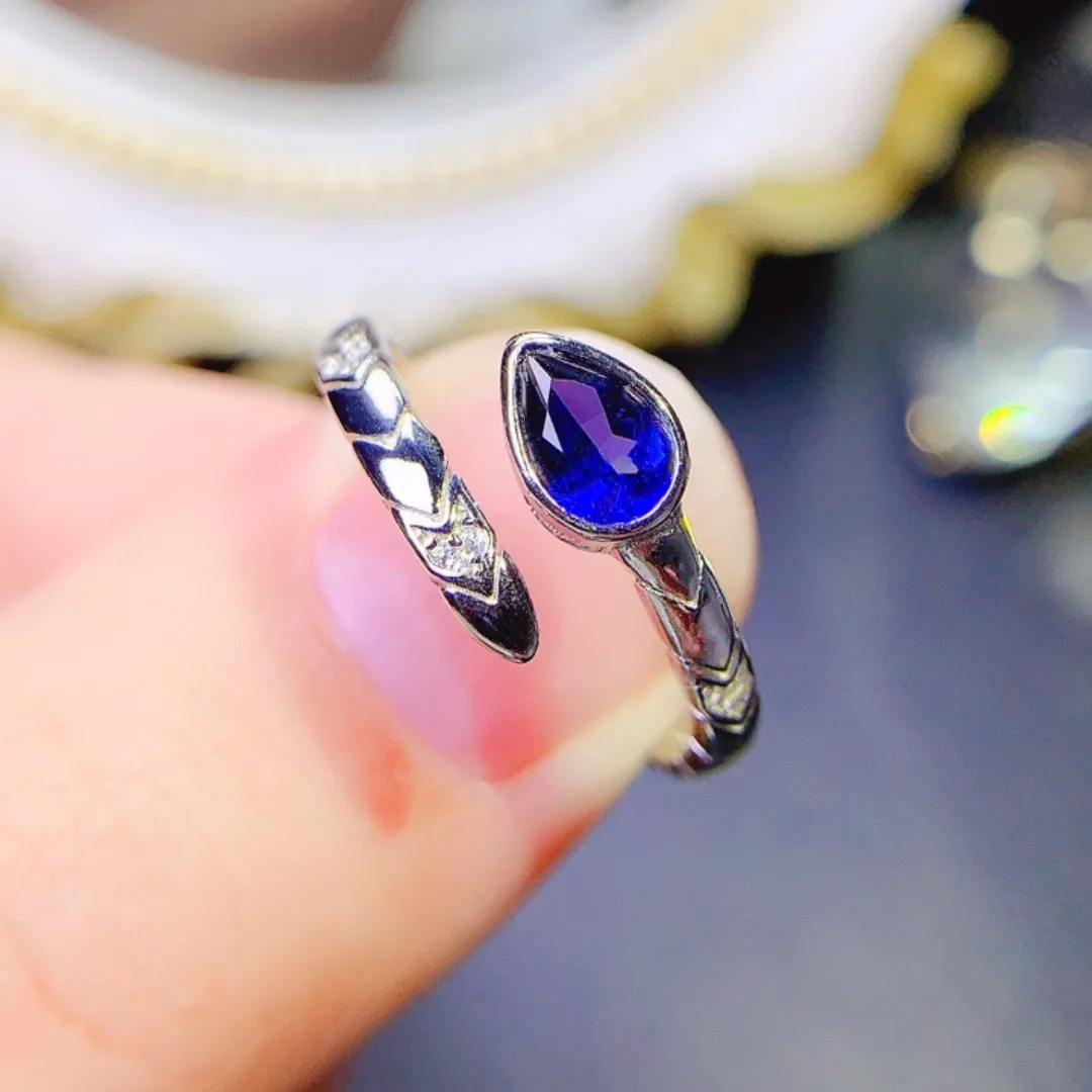 

Женский драгоценный синтетический камень