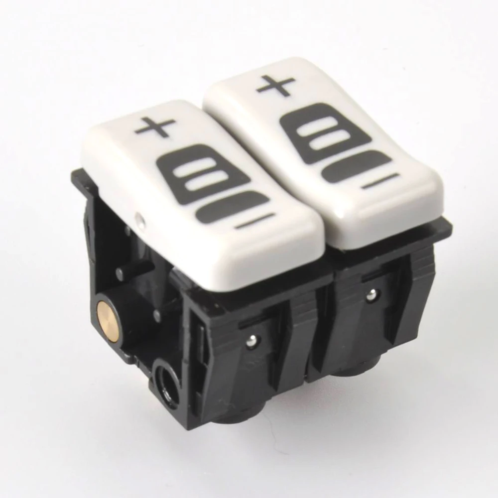 

OE: 0009104638 Для Grammer 90.3 комплект для ремонта сидений, переключатель регулировки спинки для грузовика Mercedes Benz Atego 1998-2003 гг.