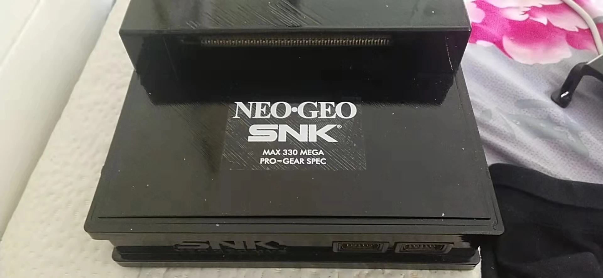 Модифицированная игровая консоль MV1B — выход MD1 с кабелем RGBS и питания