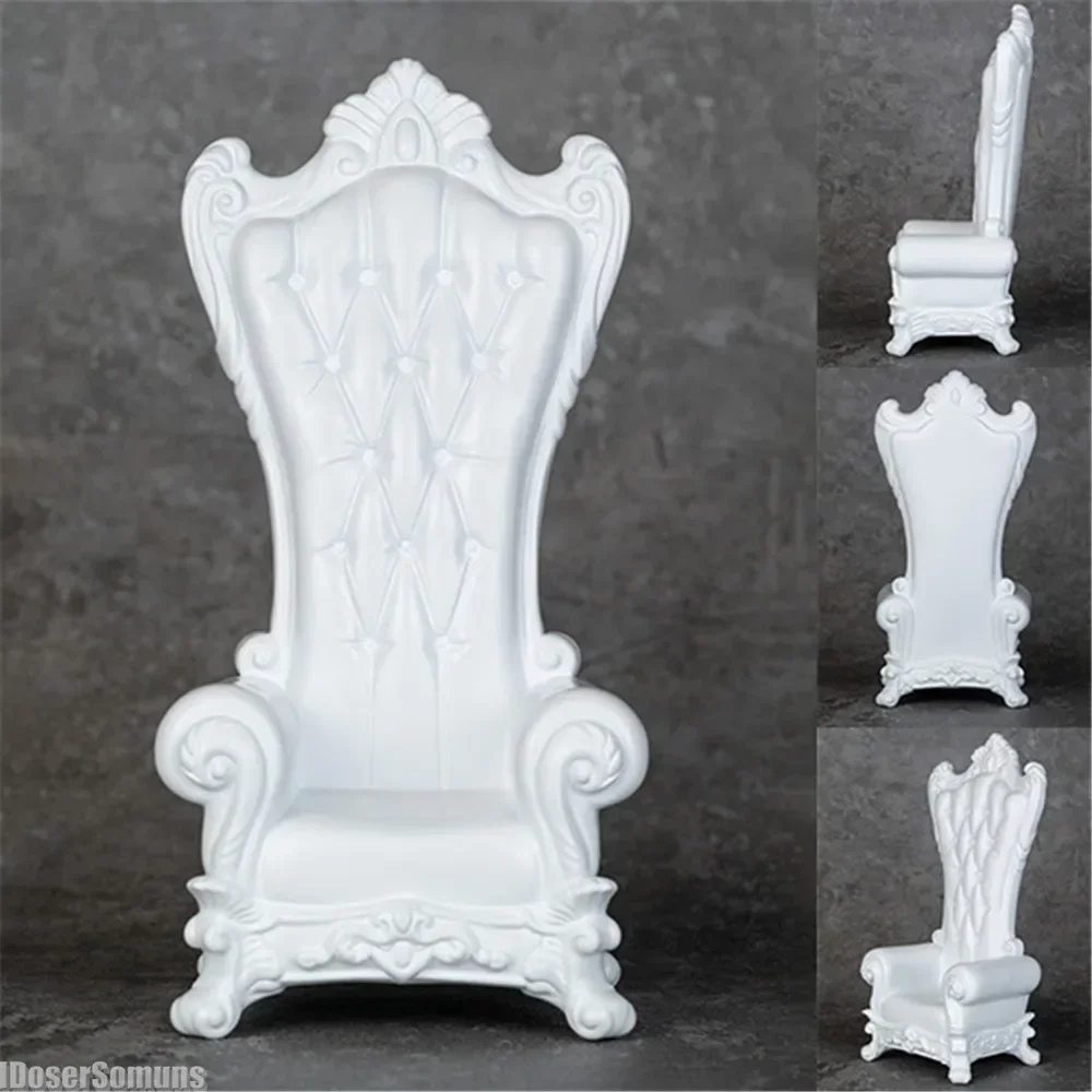 

Мини-диван из пластика для кукол 1:12