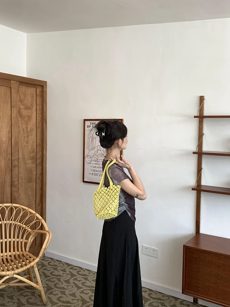 New handmade woven bag hollowed out women's shoulder bag Casual Underarm Bag Fashion Armpit Bag Elegant Shopping handBag