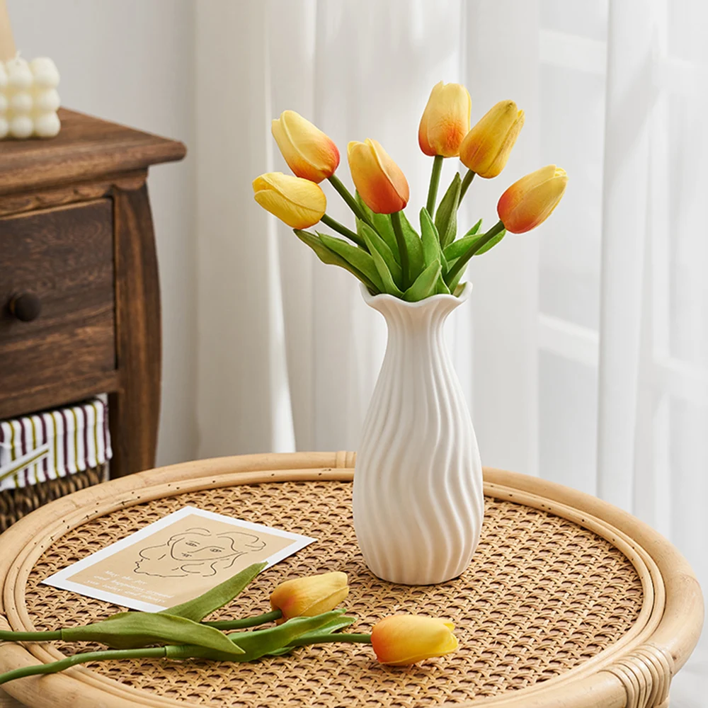 

Декоративные вазы в нордическом стиле для домашнего декора, креативная керамическая ваза, Художественный Цветочный контейнер, цветочные горшки, украшение для дома, гостиной