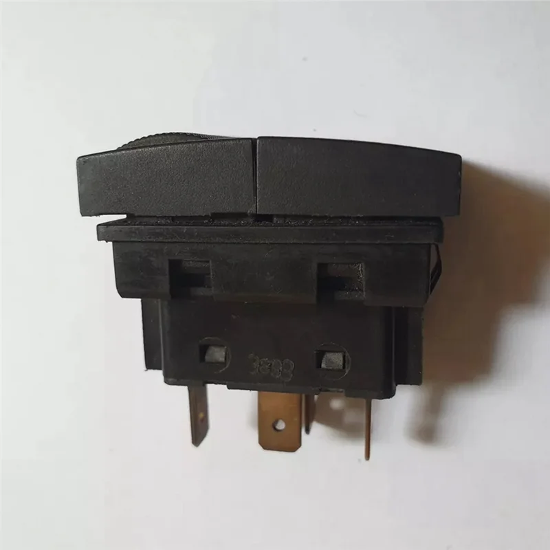 377959855B Кнопка оконного переключателя для VW Golf GII Parati 2004-2010 377959855C