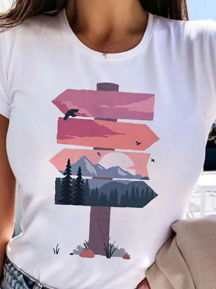 

2022White Round Neck T-shirt Clothing Casual Harajuku Cartoon Geometry Leter Anime TopTee T Shirt Women Cute Tshirt Funny Woman