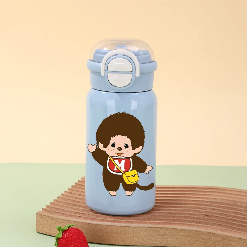 Фото Милая термокружка Monchhichi для девочек, школьная бутылка для воды с соломинкой, женская офисная кофейная кружка, детский зимний уличный термос, подарок для детей №2