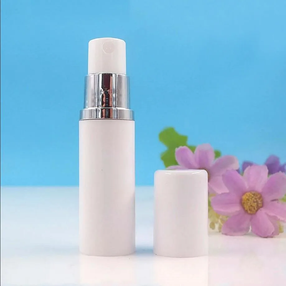 15 мл белая пластиковая безвоздушная бутылка с золотым/серебряным воротником