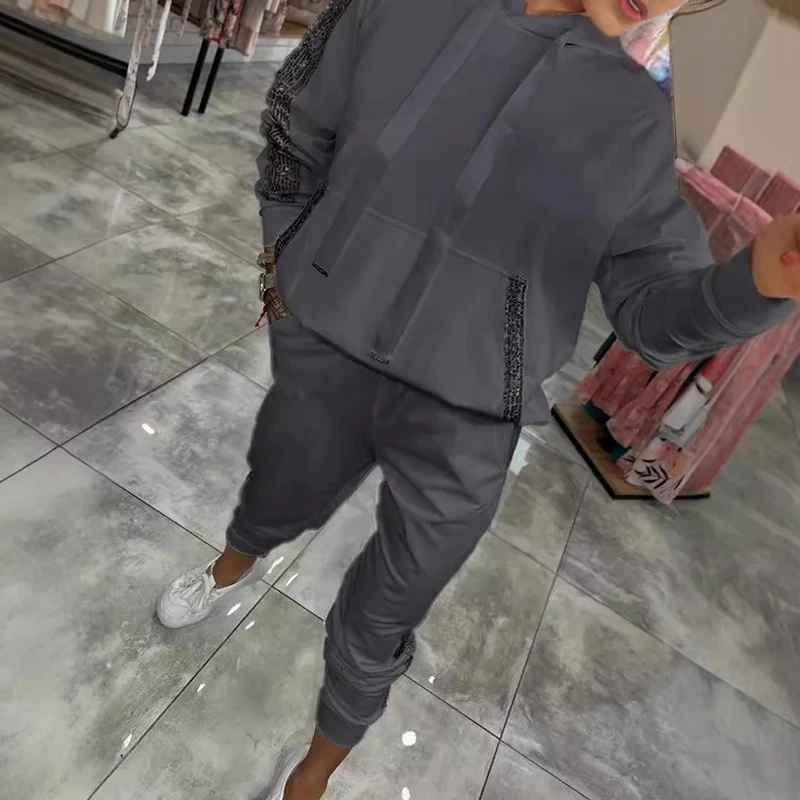 Модный костюм из двух предметов с блестками в стиле пэчворк осень-зима длинным