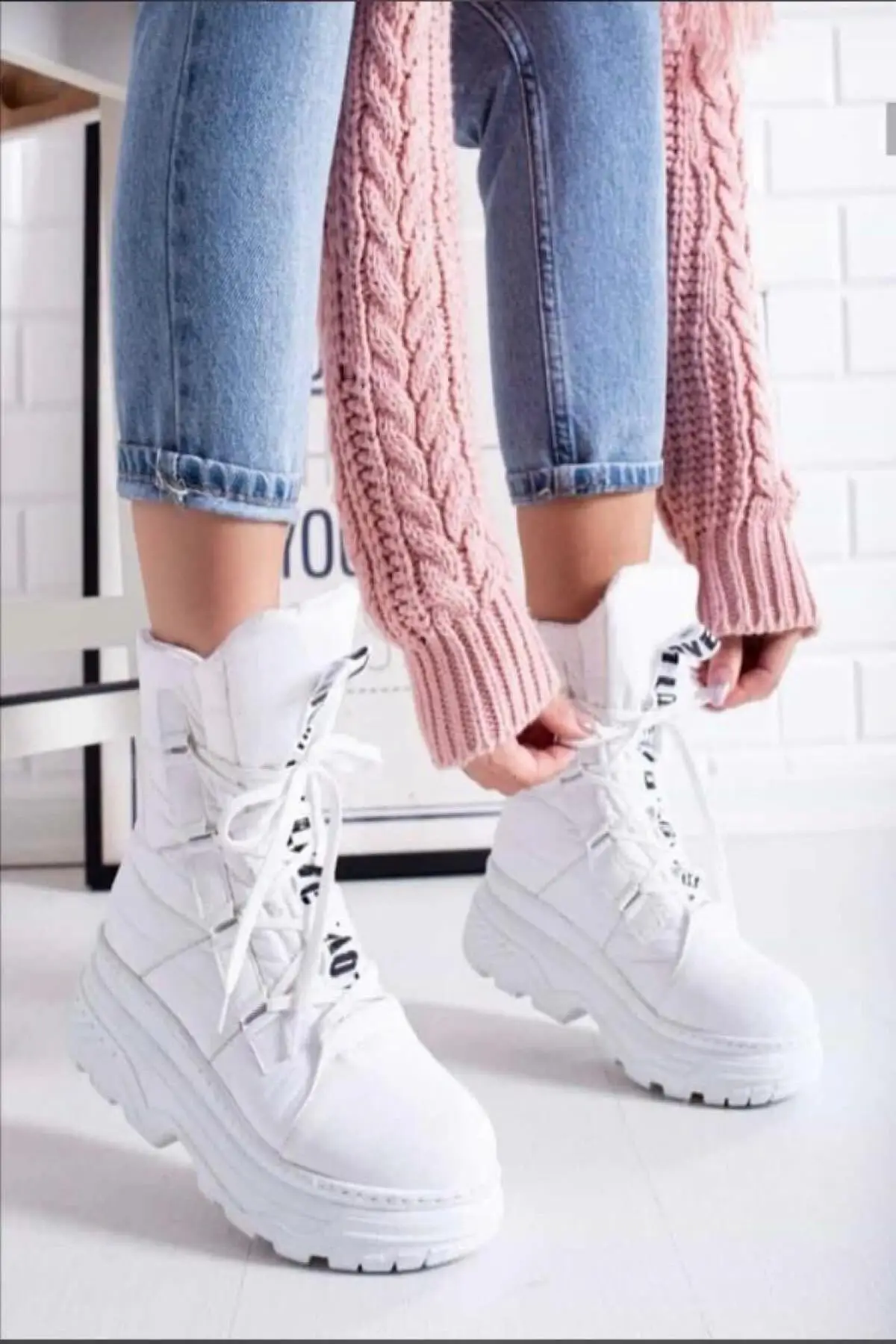 

Women BootsWhite Snow Florin New Arrival Luxury Stylish Female Boots Platform Designer Comfortable Ladies Boots High Quality