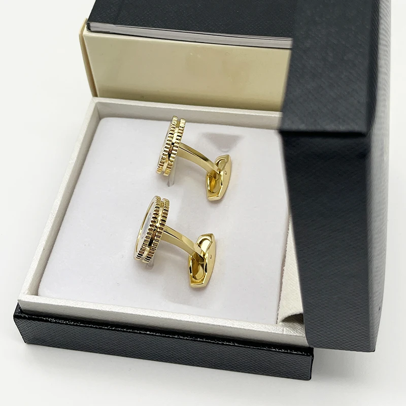 LAN MB Cufflinks Designer French Shirt Cuff Links For Men Four Colors High Quality Gift M02