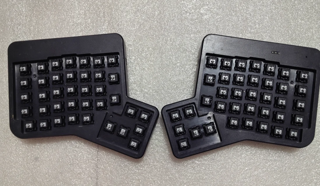 Фото Комплект разделенной клавиатуры Ergodox, индивидуальная проводная разделенная эргономичная клавиатура с переключателем, механическая клавиатура для геймера, аксессуары, подарок №4