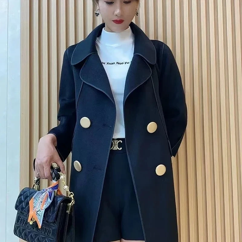 Женский винтажный шерстяной костюм зеленый утепленный пиджак длинное белое