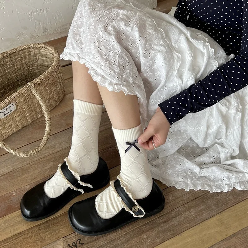 Фото 3 Pairs Causal Cute Light Vintage Navy Blue Bow Korean Socks Women's Mid-tube Sock Simple Comfortable Daily Commute Stocking №2