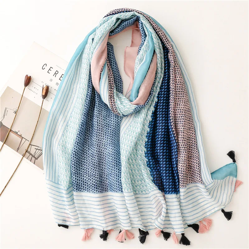 

2022 Fashion Luxury Brand Women Aztec Geometric Tassel Cotton Shawl Spring Autumn Wrap Hijab Lady Pashmina Viscose Foulard Stole