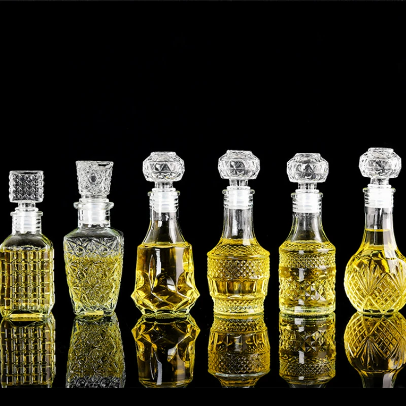 

100ml 150ml Wiisky Bottle Mini Glass Jars With Lids Small French Style Dispenser Honey Brandy Wine Container Wedding Gift Bar