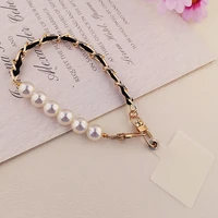 short wrist hand held chain hand beaded strong mobile phone lanyard high end fashion pickup chain pendant with phone clip sling
