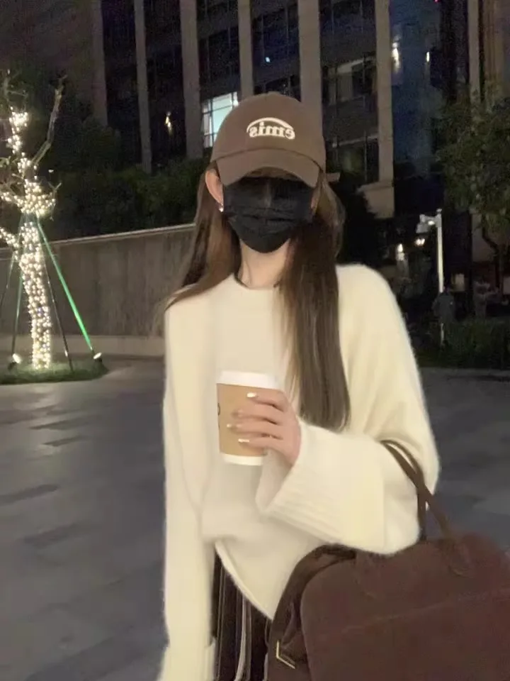 2024 New Autumn and Winter Small White Loose Idle Sle Sweater Women High Sense Inner wear Base Thick Upper Garment