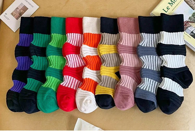 

Плиссированные полосатые носки средней длины, женские контрастные цветные бриджи, Модные цветные хлопковые нишевые носки Ins, брендовые