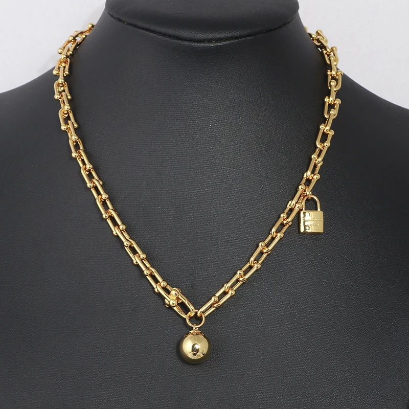 

Fashion metal stitching chain smooth ball necklace