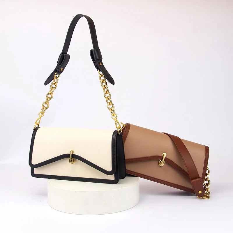 

2022 Urban Commuter Personality Color Matching Underarm Bag Chain Lock Leather Flip Small Square Bag Shoulder Bag Ladies Bag