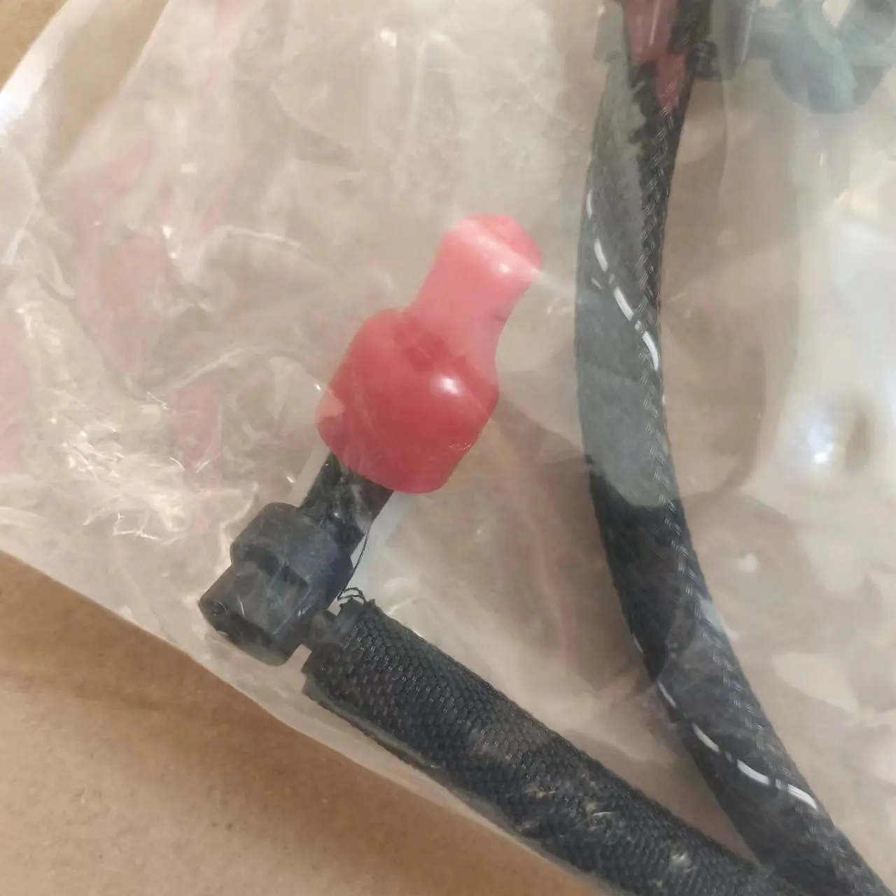 Автозапчасти возвратный шланг Fueliniector LR013196 для Land Rover Discovery 4 5 Range Sport 3 0 TDV6 306DT LR032107